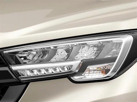CỤM ĐÈN TRƯỚC HIỆN ĐẠI tại đại lý Suzuki Vinh Nghệ An