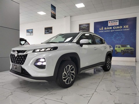giới thiệu tại Việt Nam tại đại lý Suzuki Vinh Nghệ An