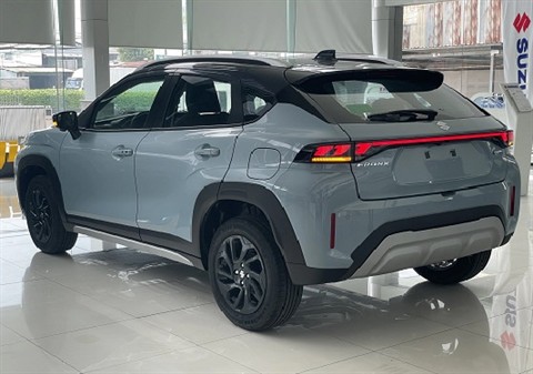 màu sắc, được phân chia theo từng phiên bản tại đại lý Suzuki Vinh Nghệ An